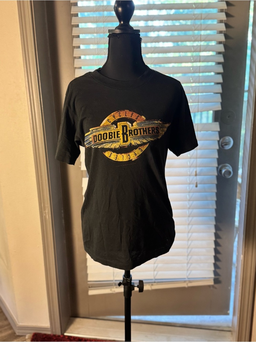 1989 NOS Vintage DOOBIE BROTHERS CYCLES ROCK TOUR T SHIRT, Size S